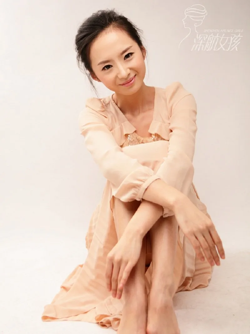 Photo: Shenzhen Airlines Girl