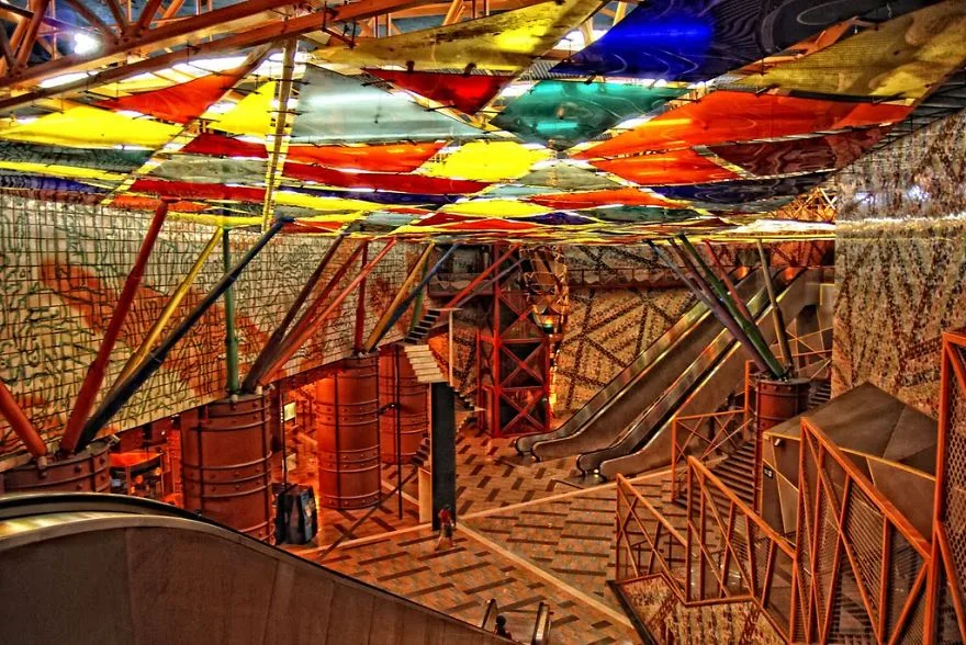 most-impressive-subway-stations-in-the-world3__880