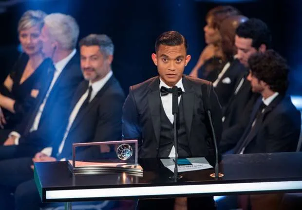 faiz-subri-2016-fifa-awards_1g96sln26q0i61r9l7vq7tawp2