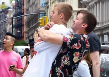 NEW YORK, NY - MAY 27: Justin Bieber seen in SoHo on May 27, 2017 in New York City. (Photo by Robert Kamau/GC Images)