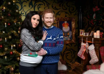 REFILE - CORRECTING TITLE AND GRAMMAR Madame Tussauds presents live wax figures of Britain's Prince Harry and Meghan, Duchess of Sussex, during her pregnancy, in Berlin, Germany, December 11, 2018. REUTERS/Annegret Hilse