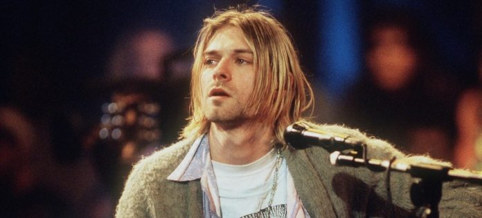 Merdu! Anak Perempuan Kurt Cobain Tunjuk Bakat Nyanyian di Merdu! Anak Perempuan Kurt Cobain Tunjuk Bakat Nyanyian di