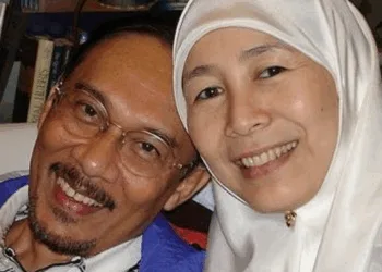 Via IG Dr Wan Azizah