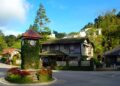 Fraser's Hill's clock tower, the town's landmark is reminiscent of little village squares found in an English countryside *** Local Caption *** Old world charm: Frasers Hills clock tower, the towns landmark is reminiscent of little village squares found in the English countryside.