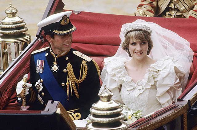 7 Fakta Tentang Hubungan Dingin Antara Puteri Diana Dan Ratu Elizabeth ...