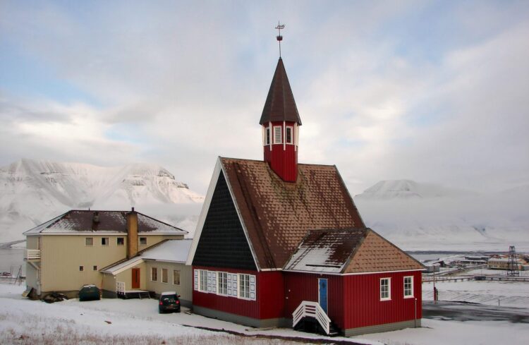 via Wikimidia
