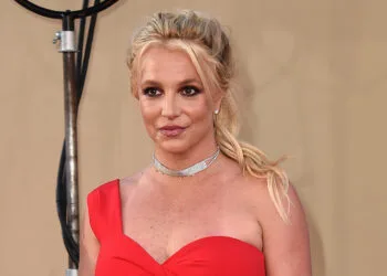 Via Jordan Strauss/Invision/AP)