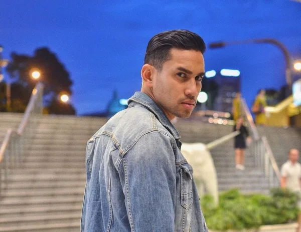 Foto - @theidriskhan (Instagram)