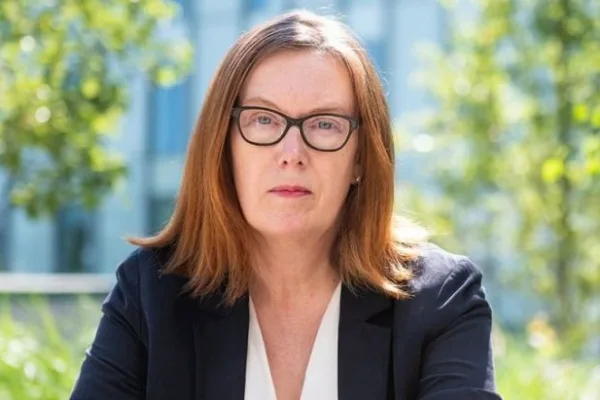 Foto - The Higher Education