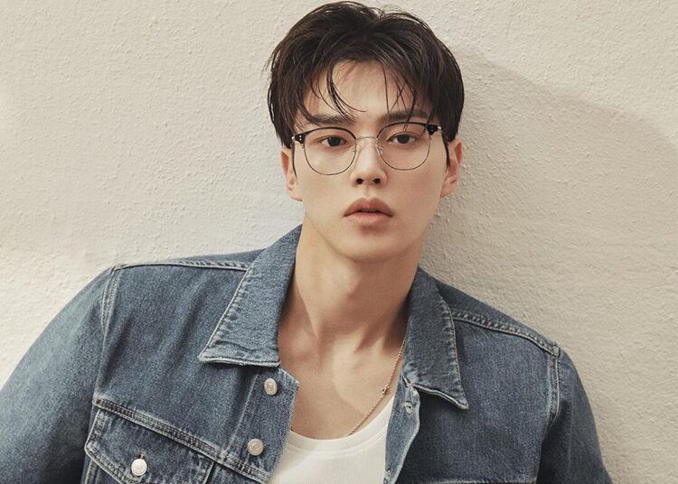 via Instagram @songkang_b