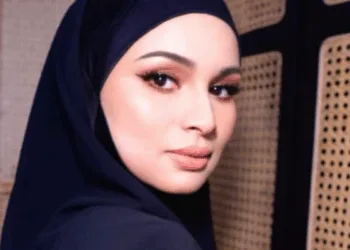 Foto - Instagram @izaraaishahofficial