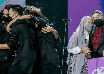 foto via Harian Metro/Aizuddin Saad