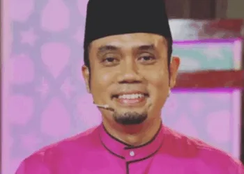 via Instagram @ustazelyasismail