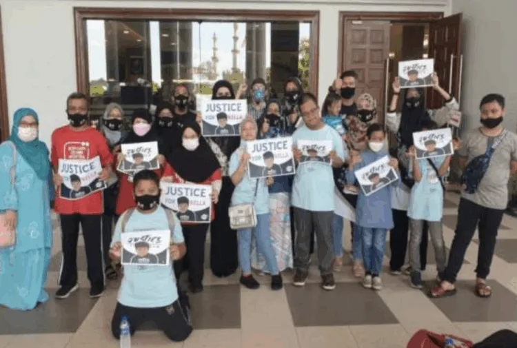 Wakil-wakil daripada Persatuan Bunga-Bunga Syurga Down Syndrome (BBS) dan Persatuan Sindrom Down Malaysia sanggup hadir ke perbicaraan kes mahkamah Bella bagi memberi sokongan moral kepada saksi.Foto: SInar Harian, Kumpulan Karangkraf