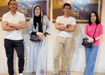 via (IG) Norman Hakim