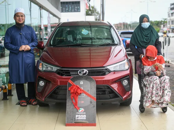 via Facebook Ebit Lew