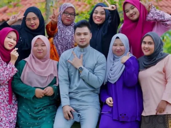 via Instagram Ahmad Iqbal Zulkefli