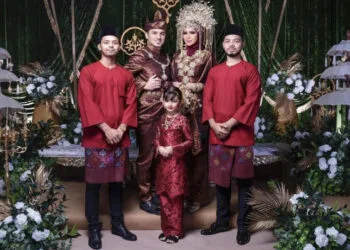 via Instagram Rozita Che Wan