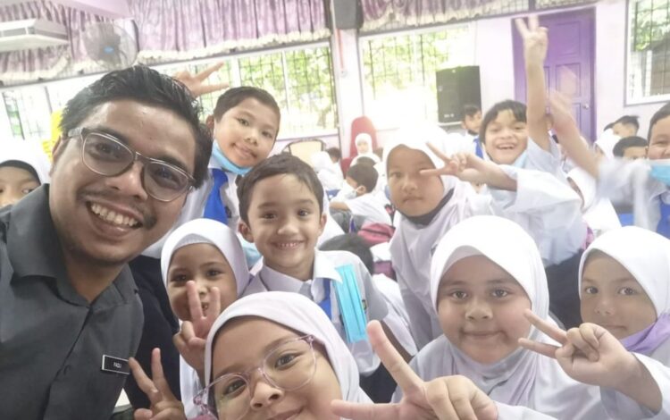 VIA INSTAGRAM Fadli Salleh