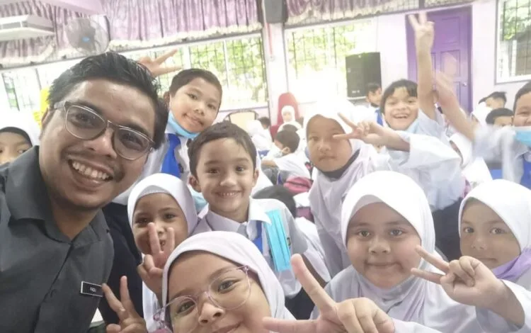 VIA INSTAGRAM Fadli Salleh