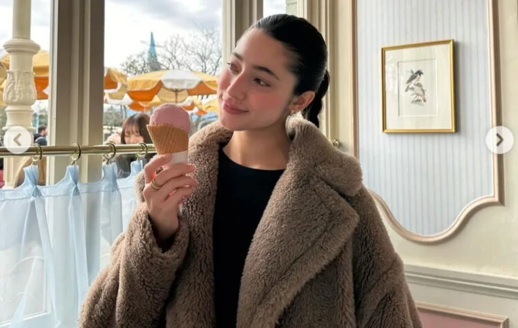 Foto - IG @littlemisskhan