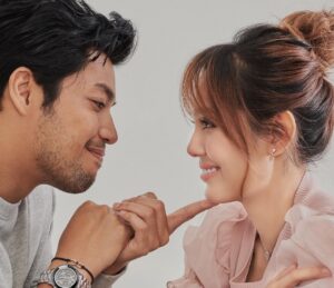 Dihalang Jumpa Isteri, Kamal Adli Hadiahkan Telekung Buat Uqasha Demi Pujuk Hati Yang Tertutup