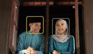 [VIDEO] Tips Ambil ‘Group Photo’ Sempurna Di Hari Raya Dengan Galaxy A56