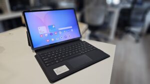 [VIDEO] Hands-On Galaxy Tab S10 FE+: Skrin Lagi Besar, Rasa Lagi Puas