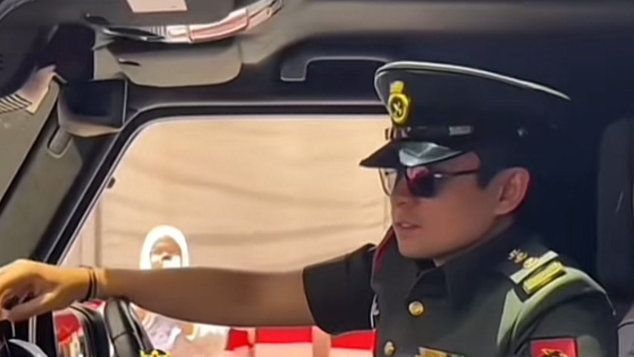 [VIDEO] Pesanan Tengku Hassanal, Curi Tumpuan Ramai!-“Jangan Lupa Untuk…”