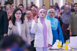 “Faz Doakan Program Ini Beri Impak Positif Kepada Ibu Tunggal…” – Fazura Pejuang Hak Wanita Malaysia