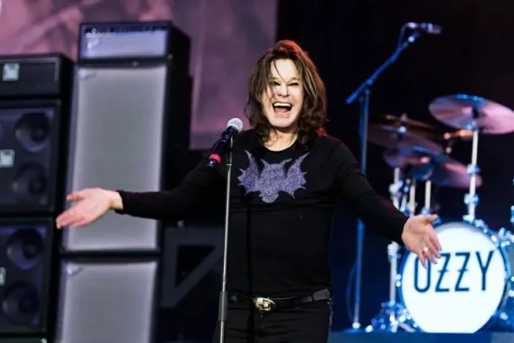 Foto - @ozzyosbourne (IG)