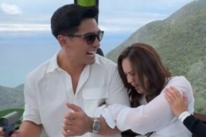 [VIDEO] Peluk Kerana Gayat, Aksi Nelydia Senrose Dikecam- “Lebih Kepada Nak Ambil Kesempatan”