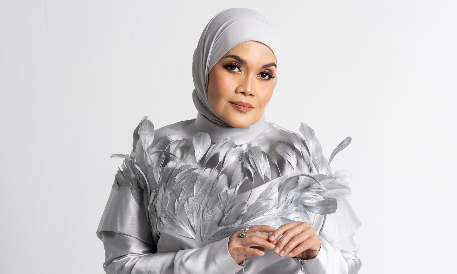 Dato’ Aishah Hadiahkan ‘Taman Keabadian’