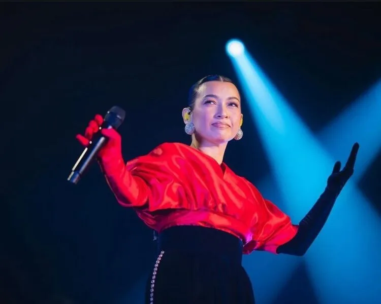 Foto - @mishaomar (IG)