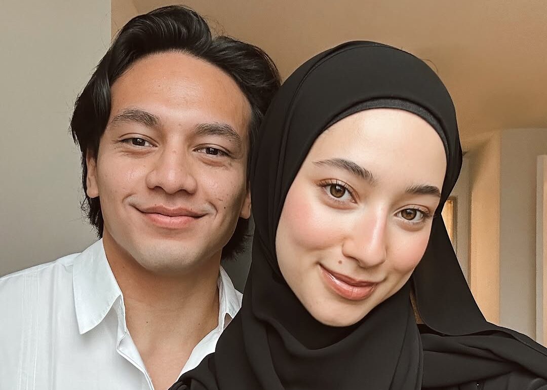 Ameera Khan Kongsi Foto Berhijab Dengan Jefri Nichol, Cetus Spekulasi Netizen?-“Pergi Kursus Kahwin Eh..”
