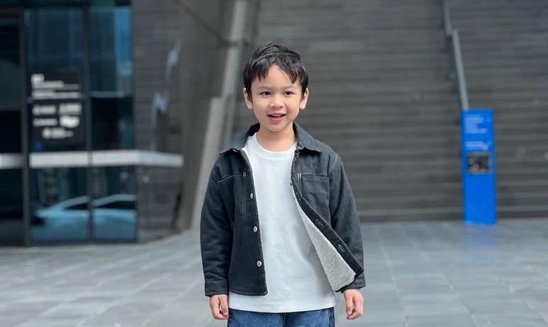 [VIDEO] “Nanti Dah Besar Isaac Nak Beli Kereta Ni”-Anak Zahirah Macwilson