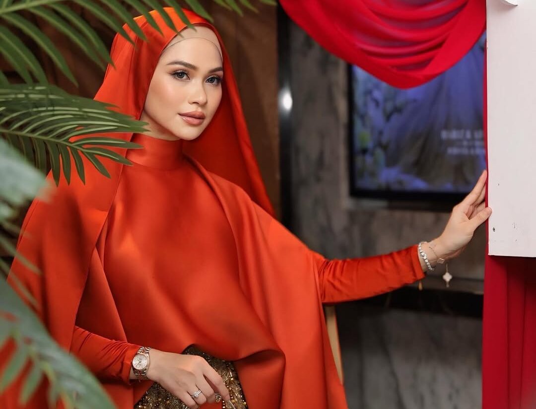 Anzalna Pelik Netizen Masih Berdebat Isu Follow & Unfollow Di Media Sosial-“Hidup Kita Bukan Kat IG..”