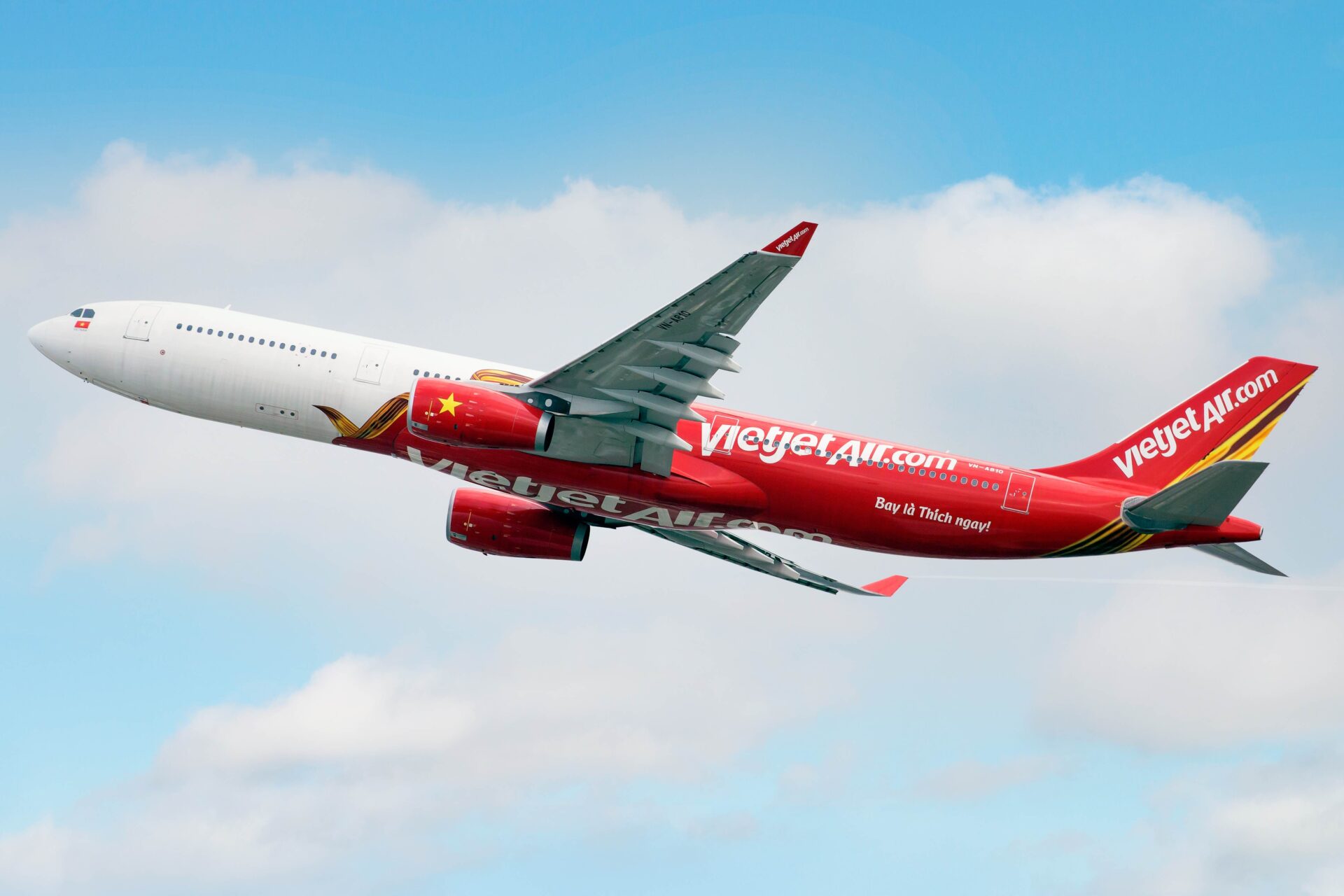Dinobatkan Syarikat Penerbangan Terbaik Asia! Vietjet Perkenal Laluan Baharu Terus Ke Da Nang Bermula October ini!