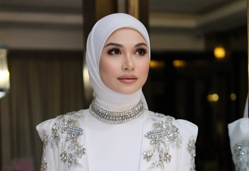 [VIDEO] “Berani Panggil I Mak Cik Ekk, Sabar Japp”-Anzalna Nasir