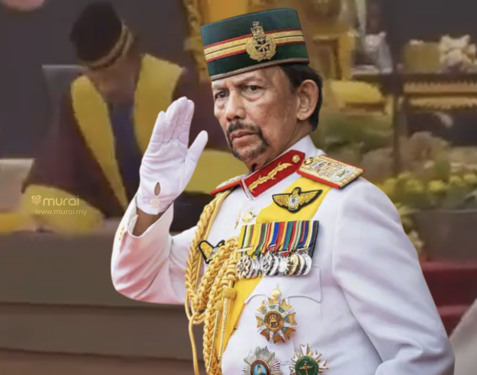 [VIDEO] Sultan Hassanal Bolkiah Sendirian Jatuh Turun Tangga, Rakyat Luah Rasa Kecewa- “Mana Bodyguard?”