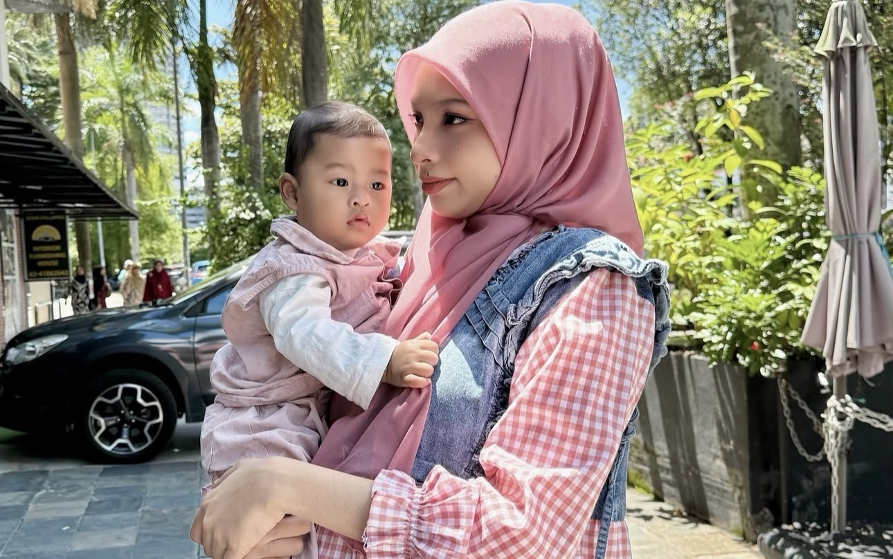 [VIDEO] Syasya Rizal Kongsi Momen Pergi Ke Kelas, Curi Perhatian Netizen-“Aku Risau Takut Terberanak…”