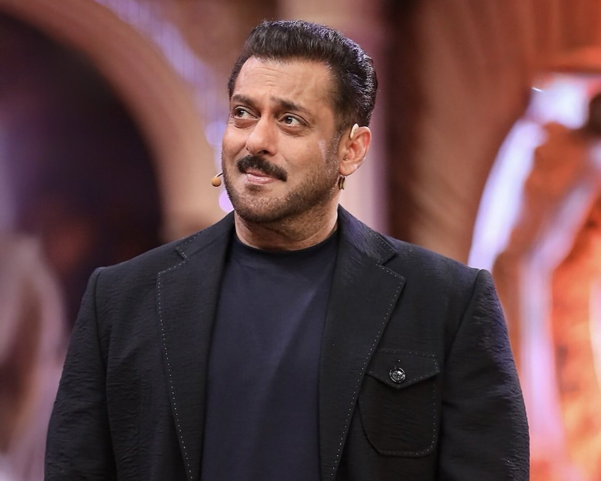 [VIDEO] “45 Minit Yang Menakutkan!”- Salman Khan Hampir Maut Ketika Penerbangan