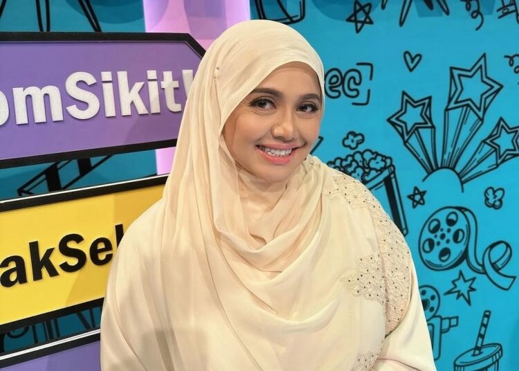 Foto - @raja_azura (IG)