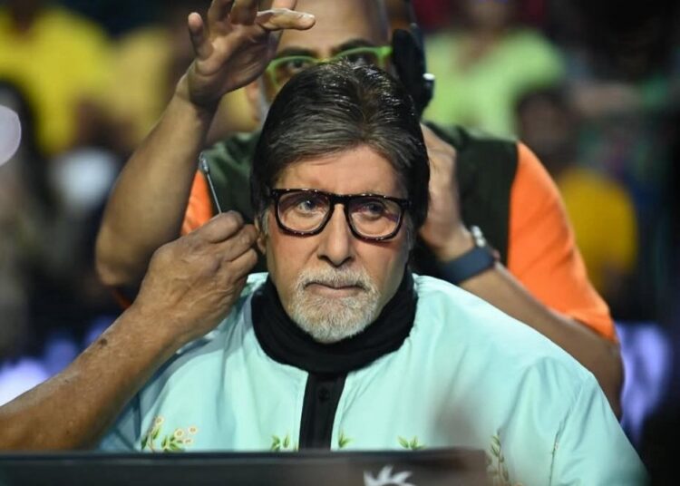 Foto - @amitabhbachchan (IG)