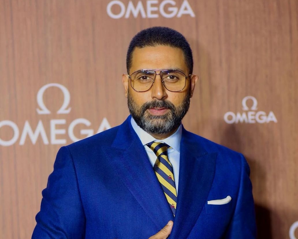 4 Sisi Gelap Abhishek Bachchan- No.3 Buat Ramai Terkejut!