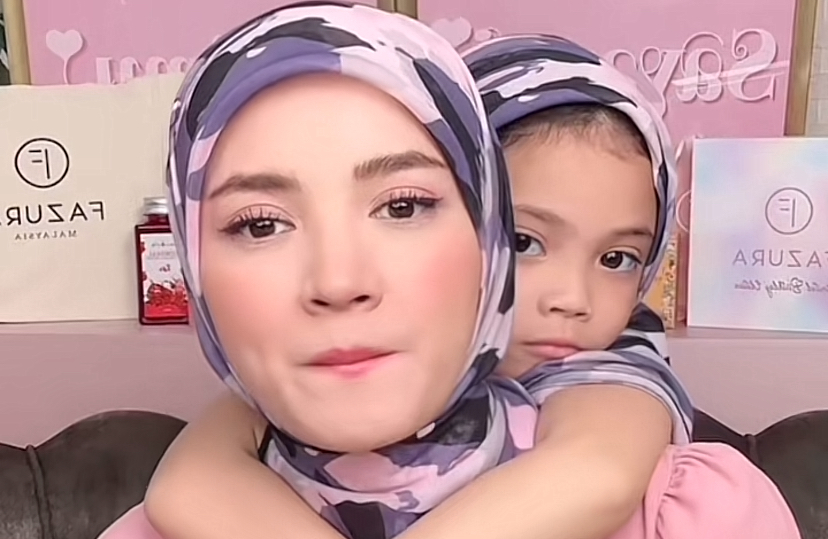[VIDEO] Fatima Mahu Daddy Baru, Akan Pilih Sendiri Jodoh Buat Fazura