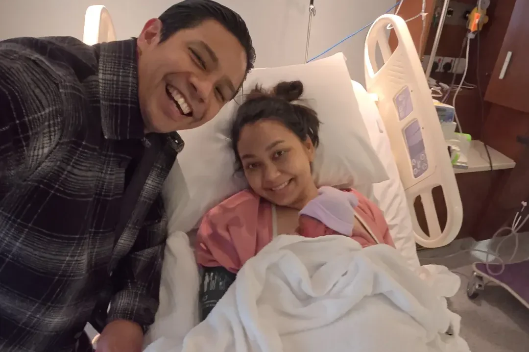 “Sebuah Fasa Baru Untuk Kami..”-Noh Salleh & Isteri Timang Cahaya Mata Perempuan