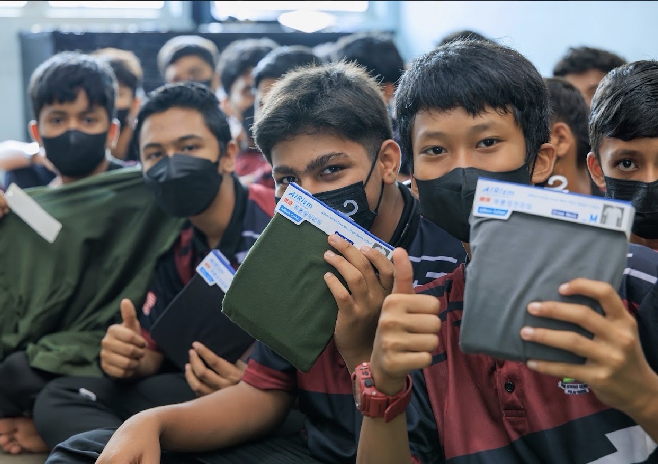UNIQLO Jayakan Inisiatif ‘The Heart of LifeWear’ Beri Keselesaan Kepada Lebih 26,000 Rakyat Malaysia