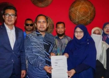 Foto - @fitriharisofficial (IG)