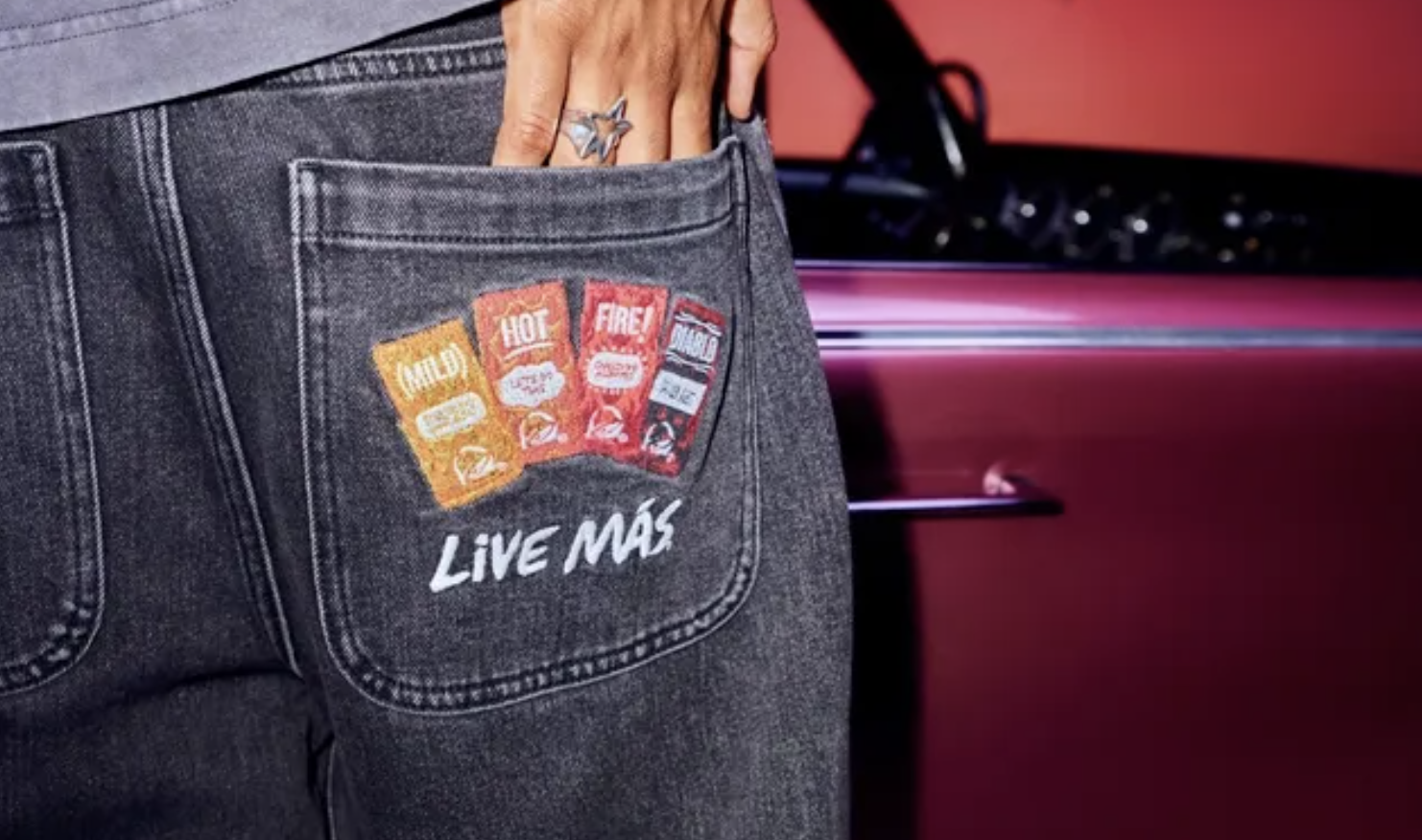 [VIDEO] Bila Taco Bell Berkolaborasi Dengan Jenama Fesyen, Ini Jadinya…